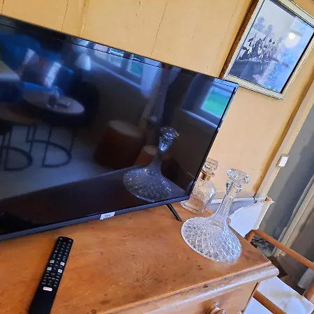 Maison Centre Historique - Bain A Remous, Sauna, Cour Exterieure Privative - Peut Se Faire A Pied A 3min Du Vieux Port, 10min De La Plage, 3min D'un Parking Gratuit, Restaurants, Boutiques, Muses, Etc * Honfleur