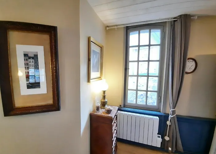 Maison Centre Ville: Historic Retreat With Private & Prime Location Holiday home