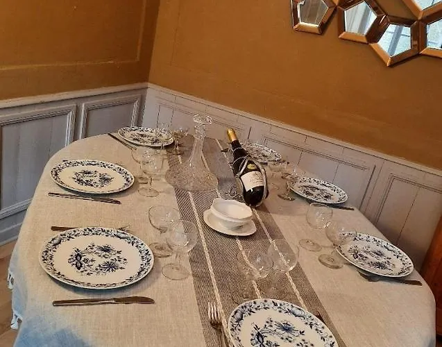 بيت للعطل Maison Centre Historique - Bain A Remous, Sauna, Cour Exterieure Privative - Peut Se Faire A Pied A 3min Du Vieux Port, 10min De La Plage, 3min D'un Parking Gratuit, Restaurants, Boutiques, Muses, Etc أونفلور